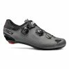 Chaussures Vélo Route Sidi Genius 10 Noir/Gris 1 Chaussures Vélo Route Sidi Genius 10 Noir/Gris -Fizik Soldes chaussures velo route sidi genius 10 noir gris